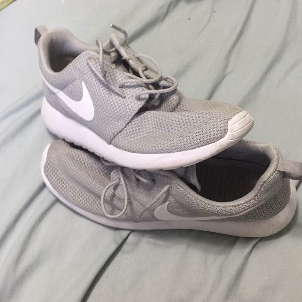 Nike Roshes